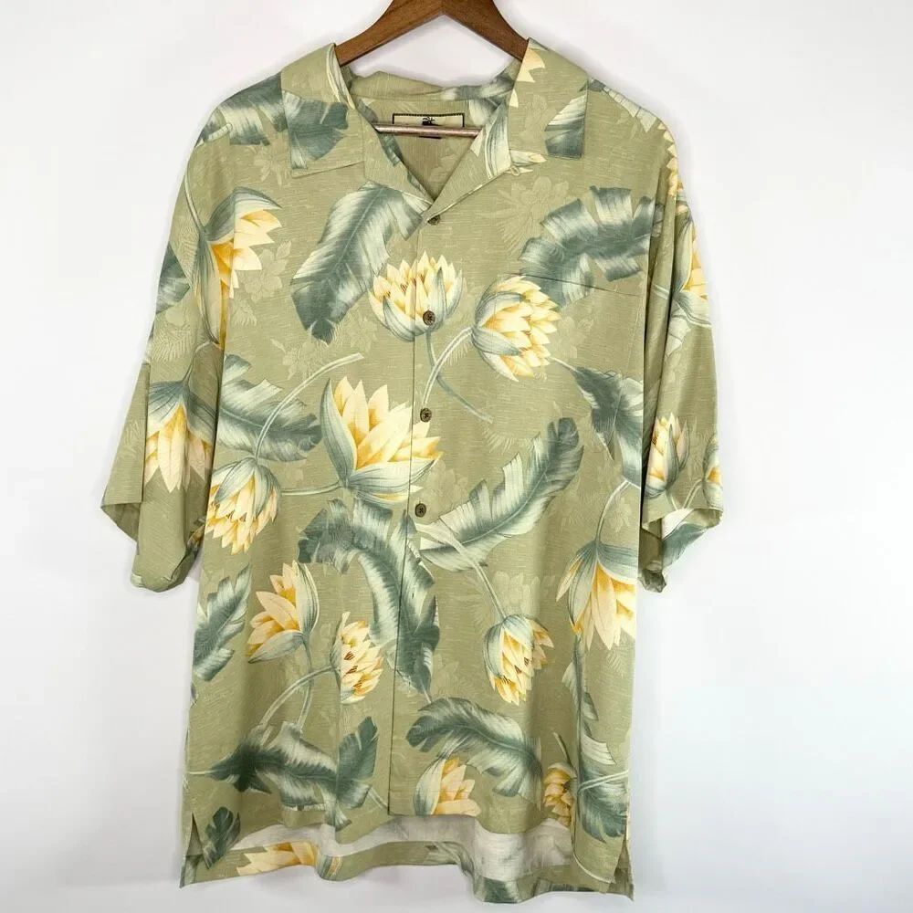 Tommy Bahama Classic Vintage 100% Silk Hawaiian Floral Print Button Down Short S